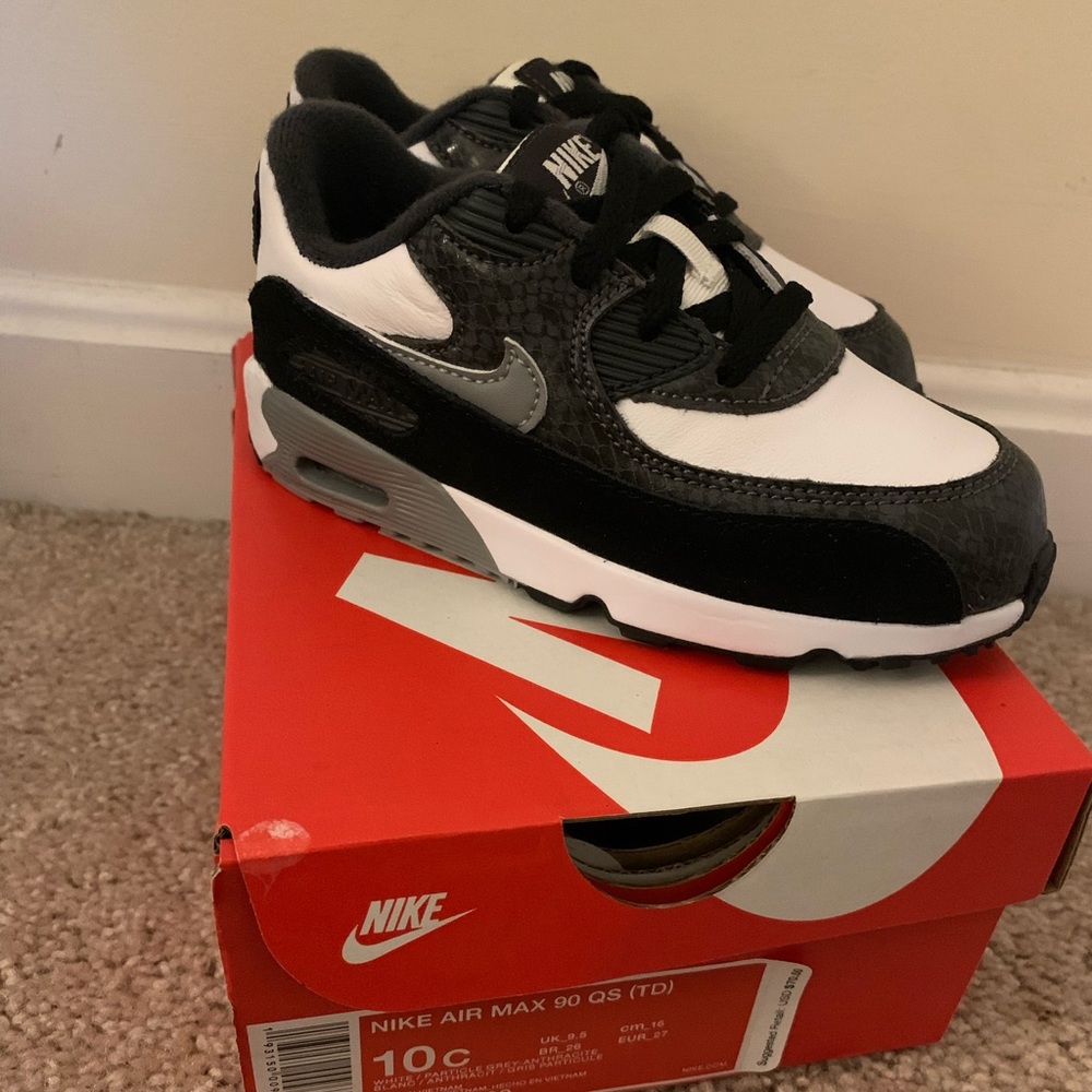 Toddler Nike Air max 90 size 10c black white gray